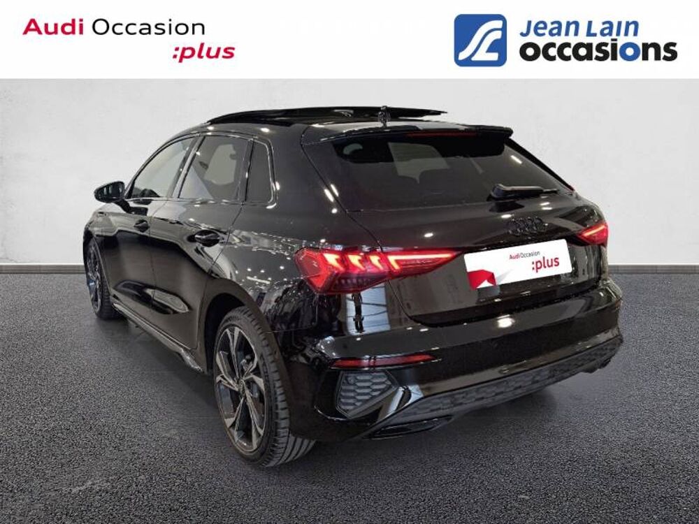 A3 Sportback 40 TFSIe 204 S tronic 6 S Line 2021 occasion 38130 &Eacute;chirolles