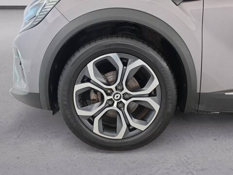 Captur E-Tech 145 - 21 Intens 2022 occasion 29000 Quimper