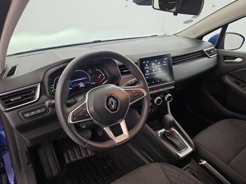 Clio E-Tech 140 - 21N Business 2022 occasion 29900 Concarneau