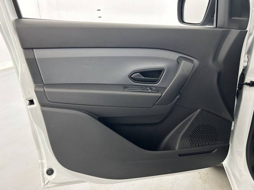Express EXPRESS VAN BLUE DCI 95 - 22 CONFORT 2024 occasion 56850 Caudan