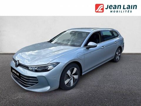 Volkswagen Passat 1.5 eHybrid 204 DSG6 Life Plus 2025 occasion Fontaine 38600