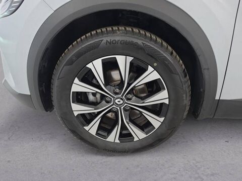 Captur E-Tech full hybrid 145 Evolution 2024 occasion 29900 Concarneau