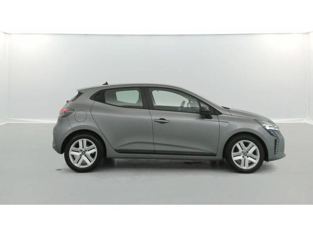 Clio TCe 90 Evolution 2024 occasion 50000 Saint-L&ocirc;