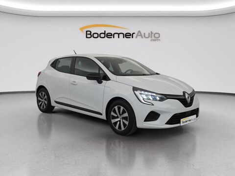Clio E-Tech full hybrid 145 Equilibre 2023 occasion 29900 Concarneau