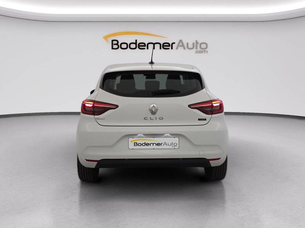 Clio E-Tech full hybrid 145 Equilibre 2023 occasion 29900 Concarneau