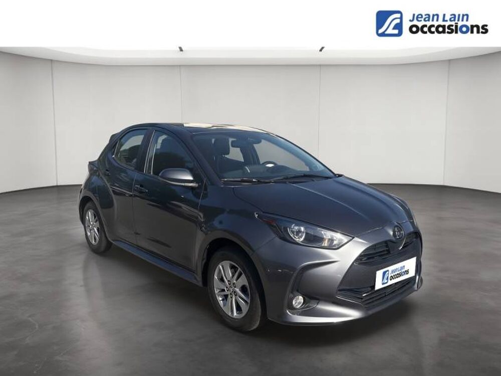Yaris Hybride 116h Dynamic Business + Programme Toyota Exper 2025 occasion 38920 Crolles