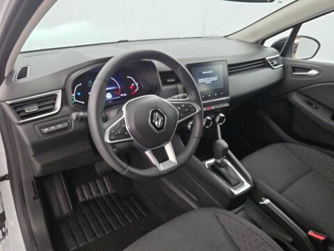 Clio E-Tech full hybrid 145 Equilibre 2023 occasion 29900 Concarneau