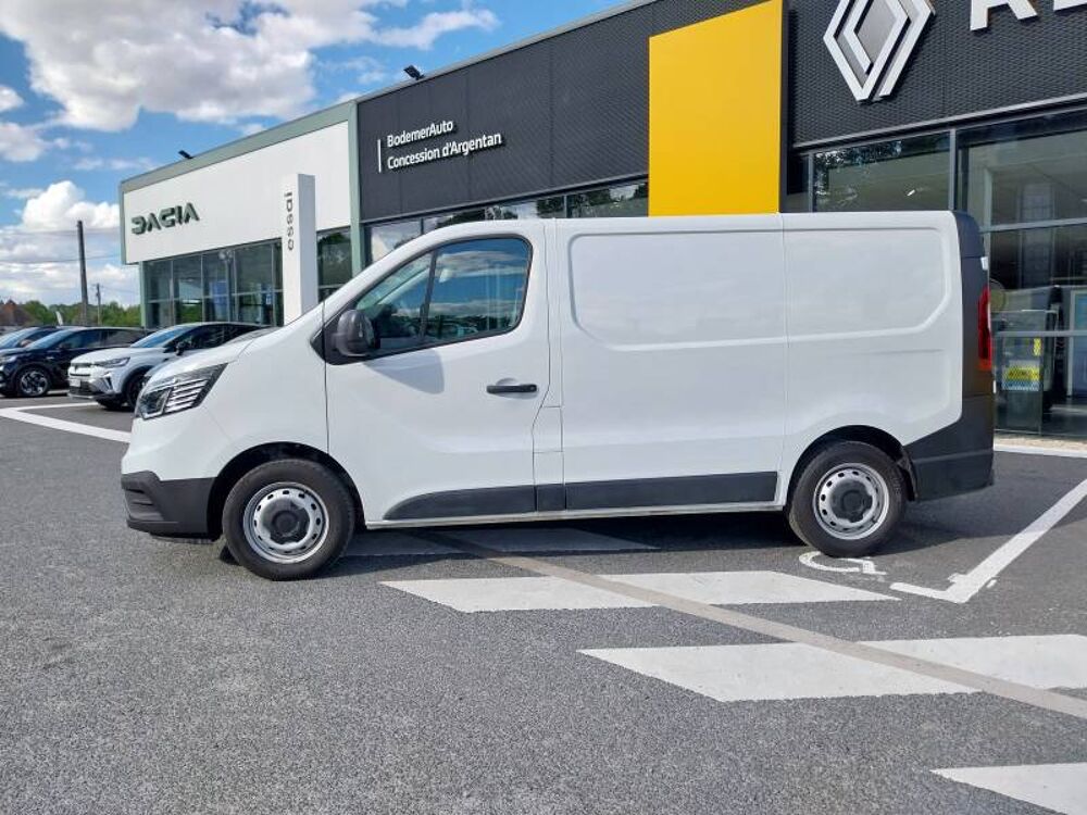 Trafic TRAFIC FG BLUE DCI 130 L1H1 3T GSR2 ADVANCE 2024 occasion 61200 Argentan