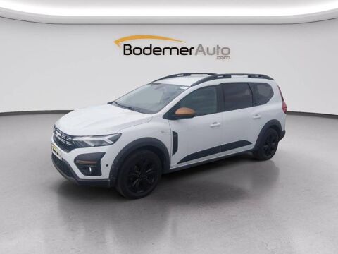 Dacia Jogger Hybrid 140 7 places Extreme 2023 occasion H&eacute;rouville-Saint-Clair 14200