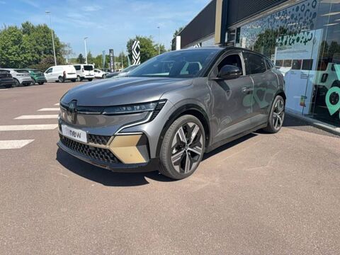 Renault M&eacute;gane Megane E-Tech EV60 220 ch super charge Iconic 2024 occasion Saint-L&ocirc; 50000