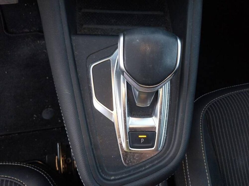 Captur E-Tech full hybrid 145 Engineered 2024 occasion 22500 Paimpol