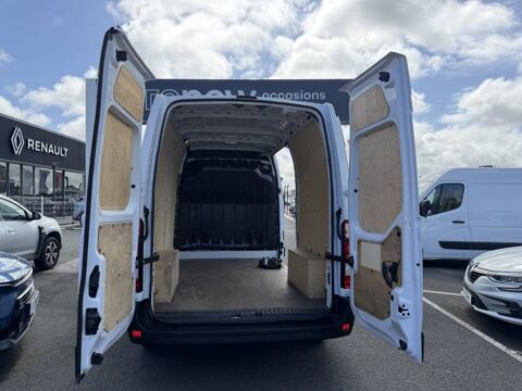 Master MASTER FGN TRAC F3500 L2H2 BLUE DCI 135 CONFORT 2024 occasion 22200 Guingamp