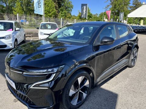 Renault M&eacute;gane Megane E-Tech EV40 130ch standard charge Equilibre 2023 occasion Plo&euml;rmel 56800