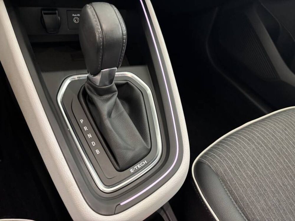 Clio E-Tech 140 - 21N Intens 2022 occasion 56400 Auray