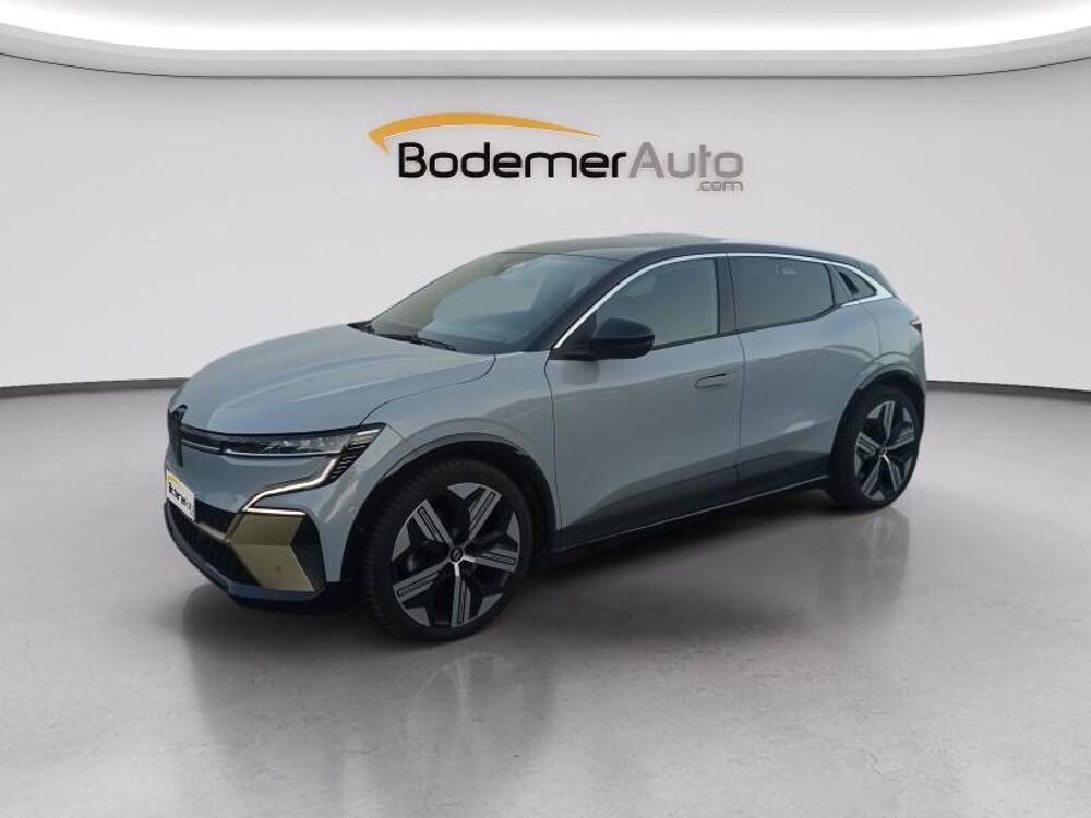M&eacute;gane Megane E-Tech EV60 220 ch super charge Iconic 2022 occasion 22500 Paimpol