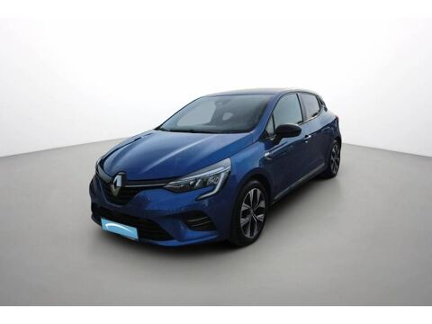 Renault Clio E-Tech 140 - 21N Limited 2022 occasion Quimper 29000