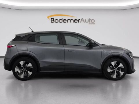 M&eacute;gane Megane E-Tech EV40 130ch standard charge Equilibre 2023 occasion 14200 H&eacute;rouville-Saint-Clair