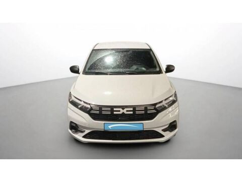Annonce voiture Dacia Sandero 12100 €