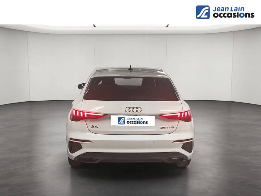 A3 Sportback 35 TFSI Mild Hybrid 150 S tronic 7 S Line 2022 occasion 38130 &Eacute;chirolles