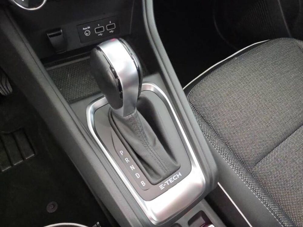 Captur E-Tech Plug-in 160 - 21 Intens 2022 occasion 22000 Saint-Brieuc
