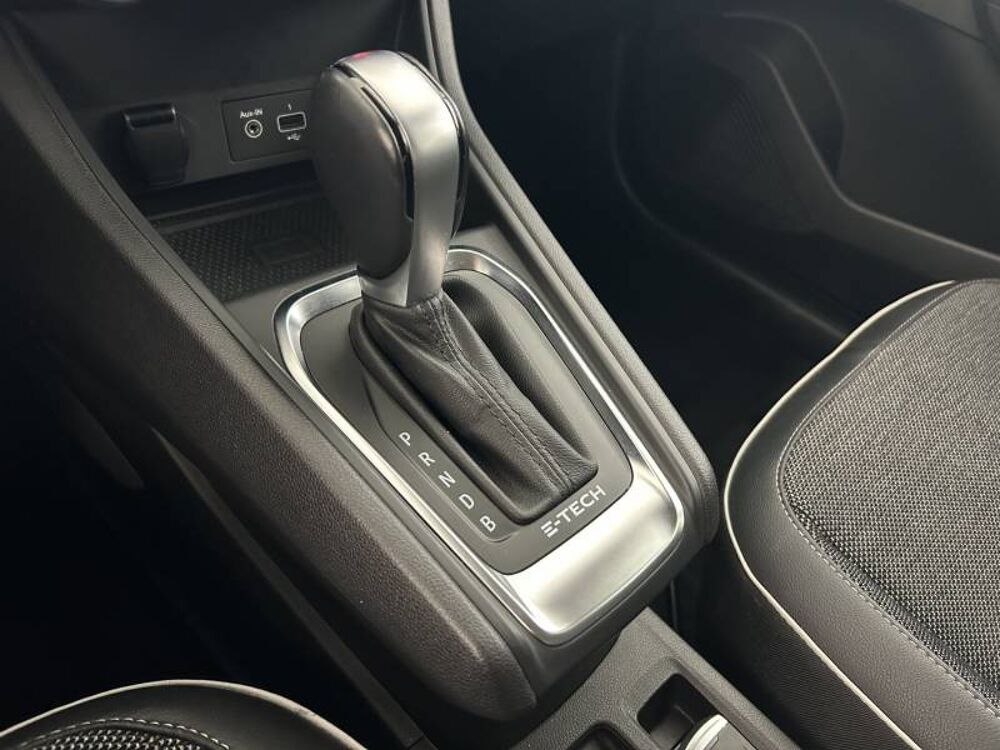 Captur E-Tech 145 - 21 Intens 2022 occasion 56300 Pontivy