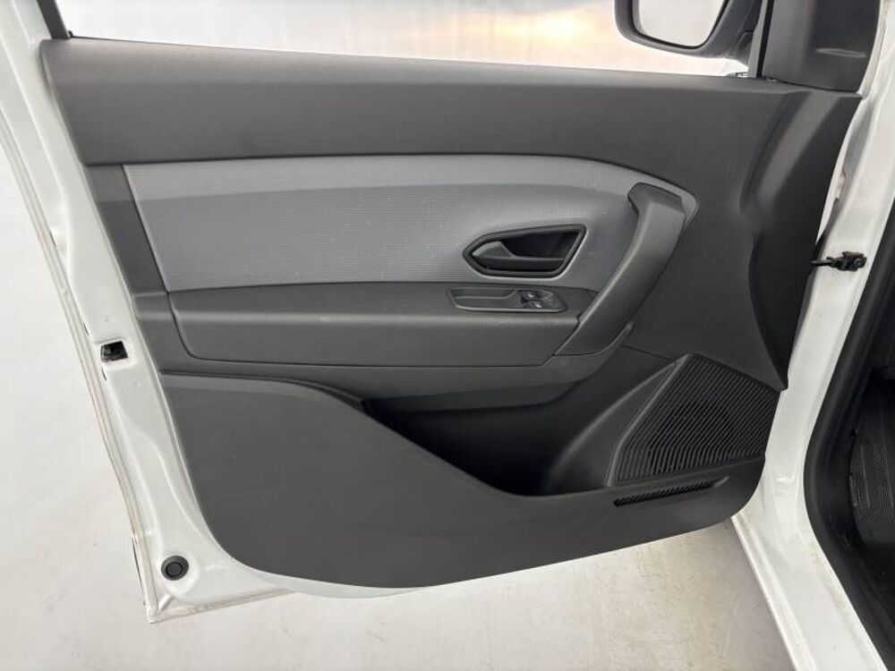 Express EXPRESS VAN BLUE DCI 95 - 22 CONFORT 2024 occasion 50000 Saint-L&ocirc;