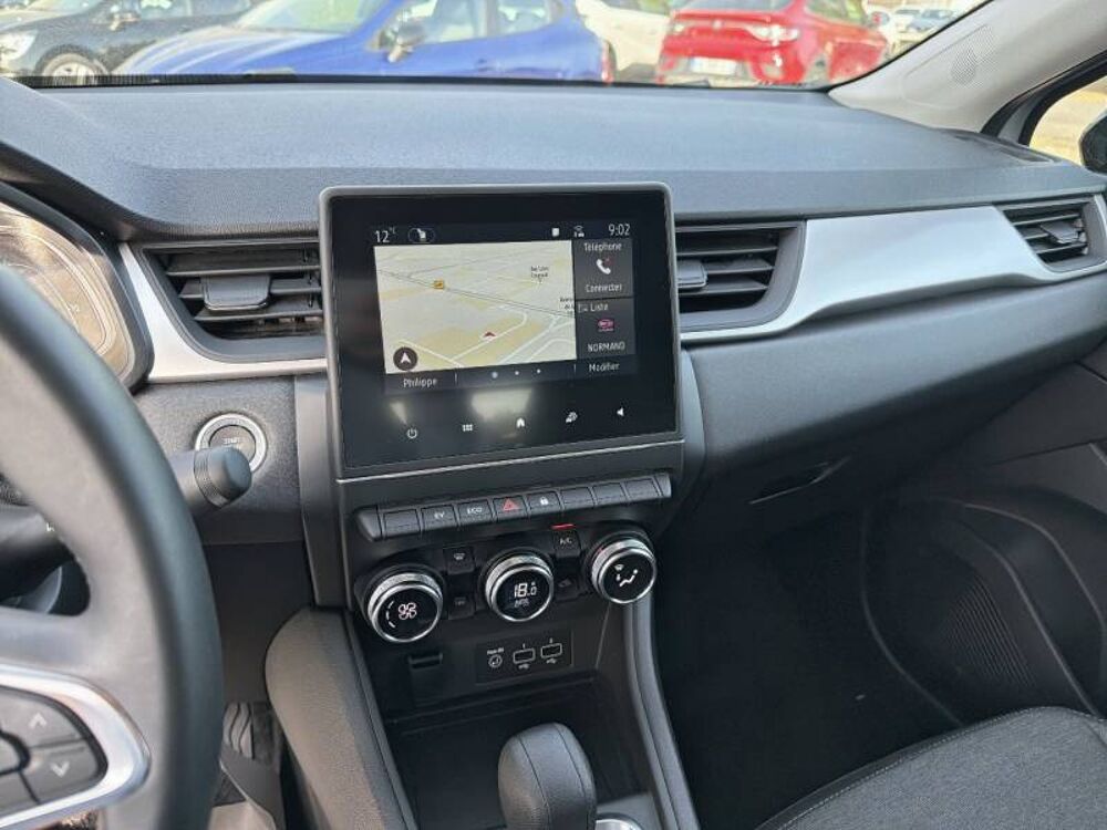 Captur E-Tech hybride 145 Evolution 2023 occasion 14200 H&eacute;rouville-Saint-Clair