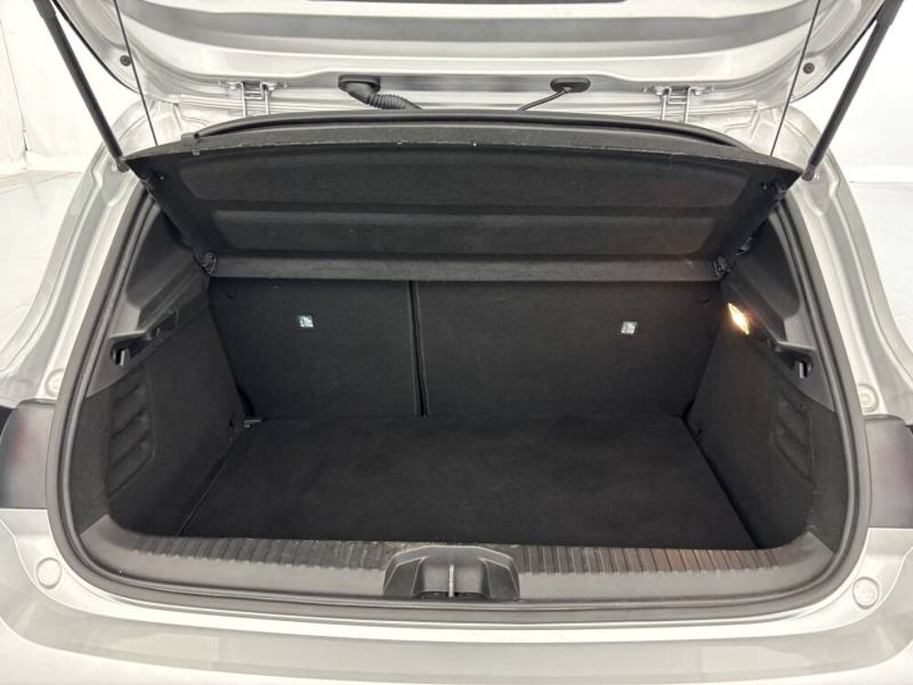 Clio TCe 90 Equilibre 2023 occasion 56850 Caudan