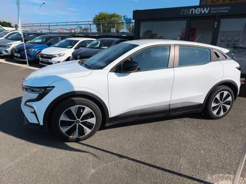 M&eacute;gane Megane E-Tech EV60 130ch optimum charge Evolution ER 2023 occasion 22500 Paimpol