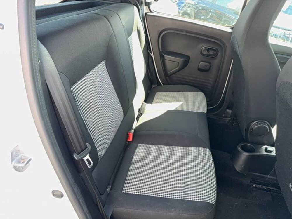 Twingo III E-Tech Authentic 2022 occasion 56800 Plo&euml;rmel