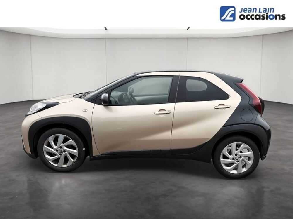 Aygo X 1.0 VVT-i 72 Design 2022 occasion 73290 La Motte-Servolex