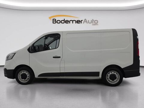 Trafic TRAFIC FG BLUE DCI 130 L1H1 3T GSR2 ADVANCE 2024 occasion 50000 Saint-L&ocirc;