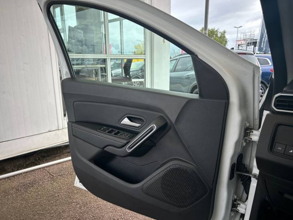 Duster ECO-G 100 4x2 Journey + 2023 occasion 14200 H&eacute;rouville-Saint-Clair