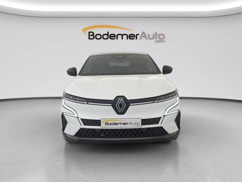 M&eacute;gane Megane E-Tech EV60 220 ch optimum charge Iconic 2023 occasion 29900 Concarneau