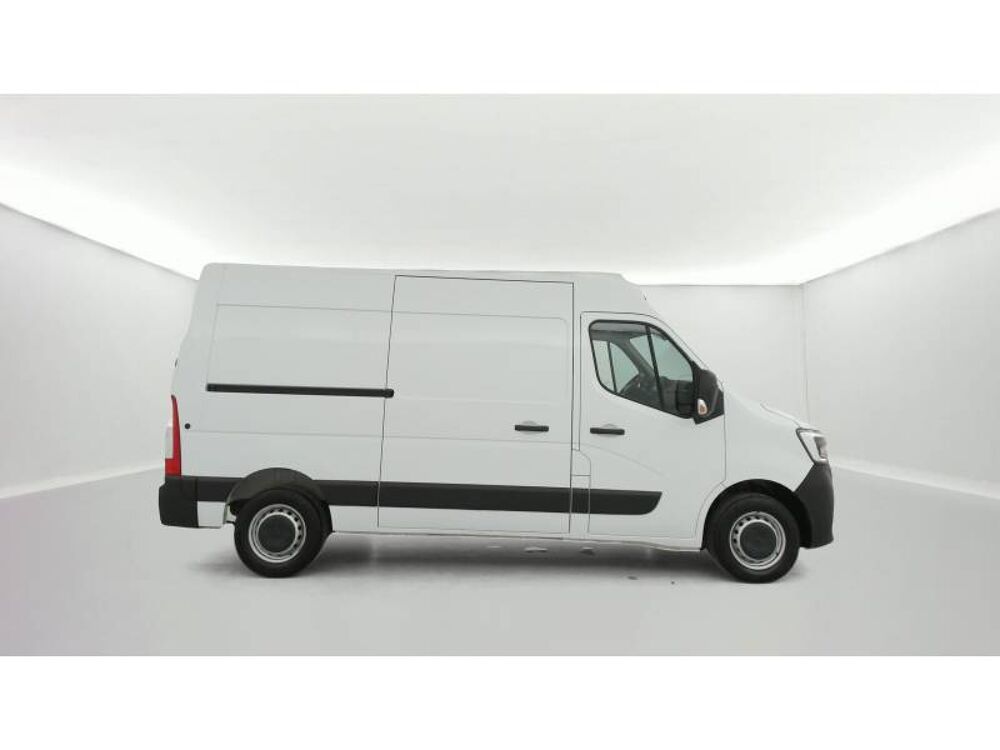 Master MASTER FGN TRAC F3500 L2H2 BLUE DCI 135 CONFORT 2023 occasion 22000 Saint-Brieuc