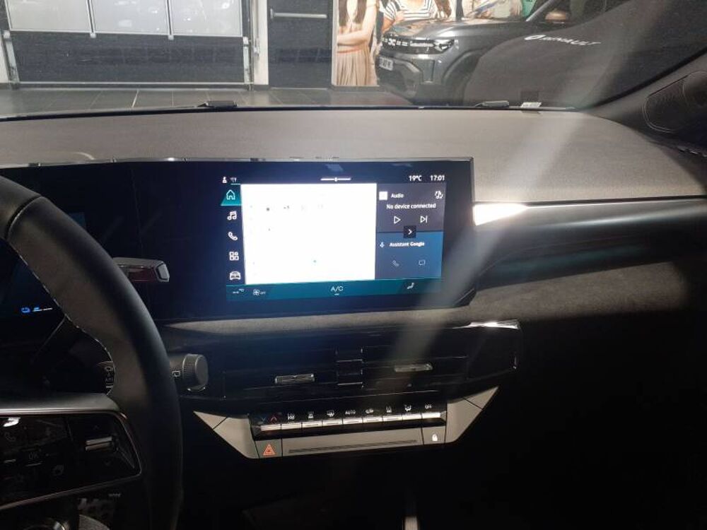 Clio E-Tech full hybrid 160 ch esprit Alpine 2026 occasion 29000 Quimper
