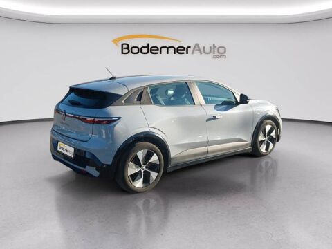 M&eacute;gane Megane E-Tech EV40 130ch standard charge Equilibre 2022 occasion 61000 Alen&ccedil;on
