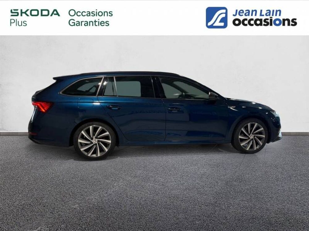 Octavia Combi 2.0 TDI 200 ch DSG7 4x4 Sportline 2023 occasion 74100 Ville-la-Grand