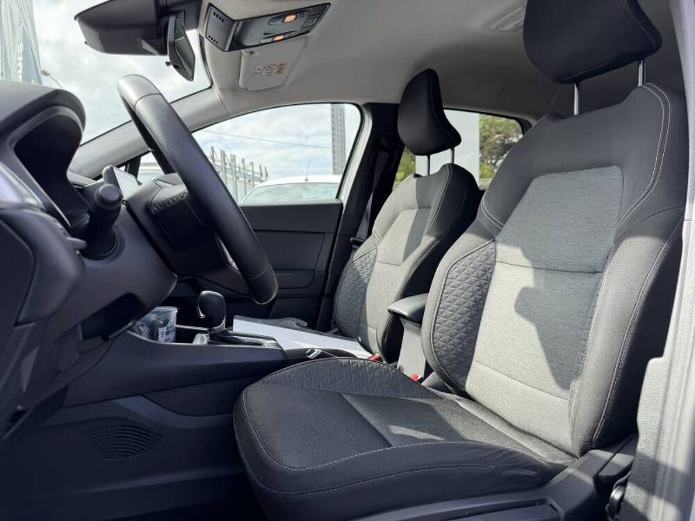 Captur E-Tech full hybrid 145 Evolution 2023 occasion 22200 Guingamp