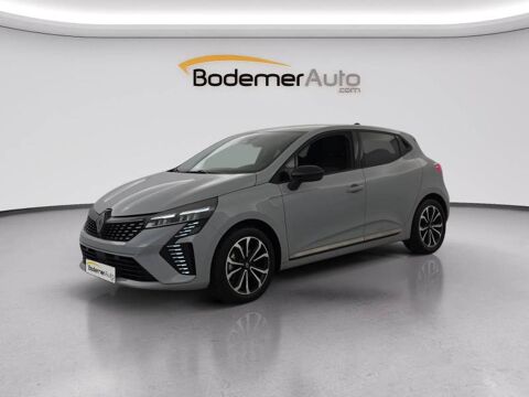 Annonce voiture Renault Clio 18390 €