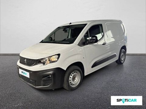 Peugeot Partner PARTNER FOURGON STANDARD 650 KG BLUEHDI 100 S&S BVM6 ASPHALT 2022 occasion Saint-Étienne 42000