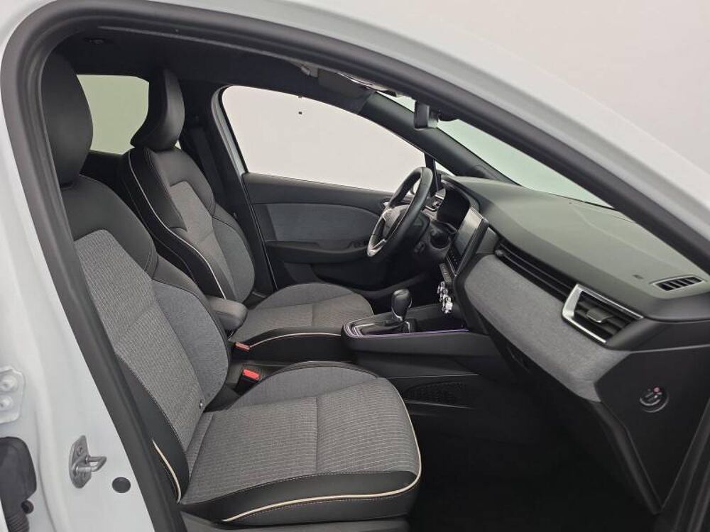 Clio E-Tech full hybrid 145 ch GSR2 Techno 2024 occasion 61100 Flers