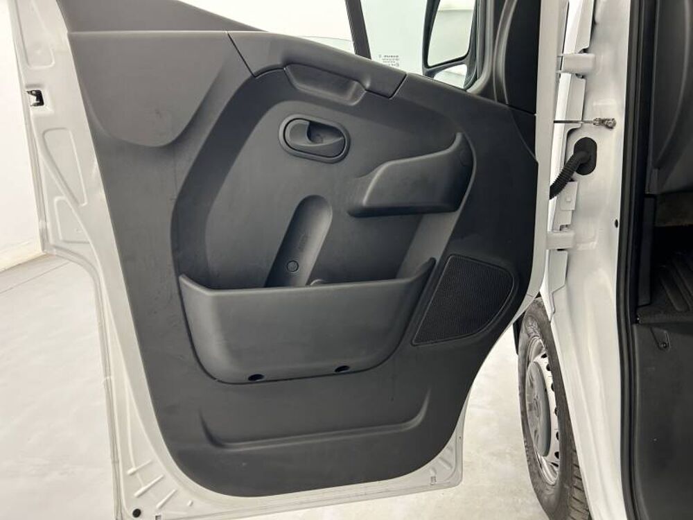 Master MASTER FGN TRAC F3500 L2H2 BLUE DCI 135 CONFORT 2024 occasion 56850 Caudan