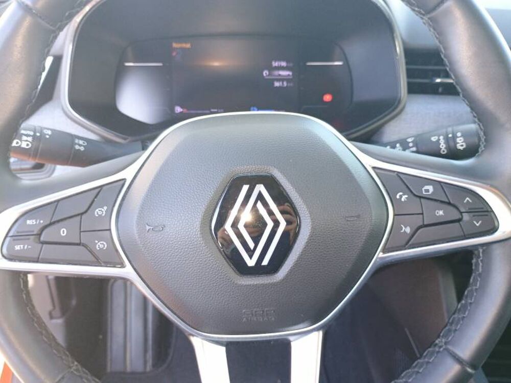 Clio E-Tech full hybrid 145 Evolution 2023 occasion 22000 Saint-Brieuc