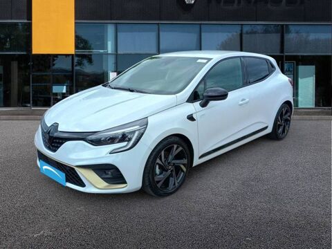 Renault Clio E-Tech full hybrid 145 Engineered 2023 occasion H&eacute;rouville-Saint-Clair 14200