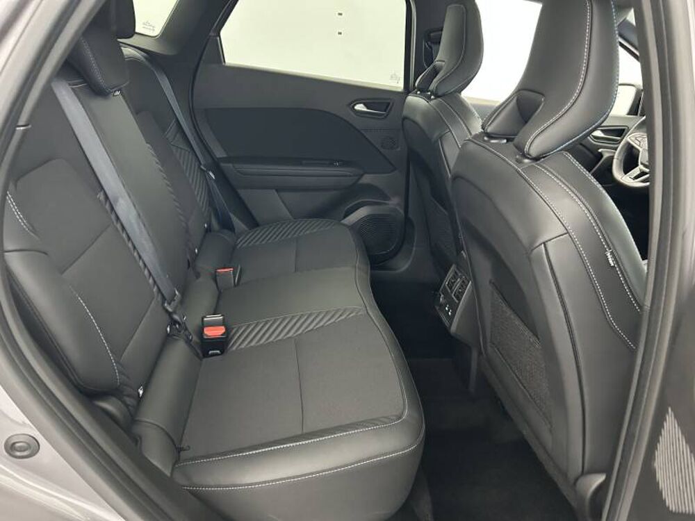 Symbioz E-Tech full hybrid 145 Esprit Alpine 2025 occasion 56400 Auray