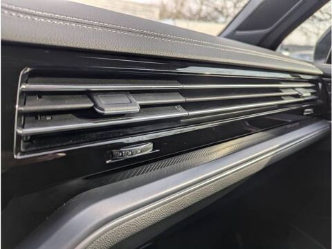 Annonce voiture Volkswagen Touareg 98990 