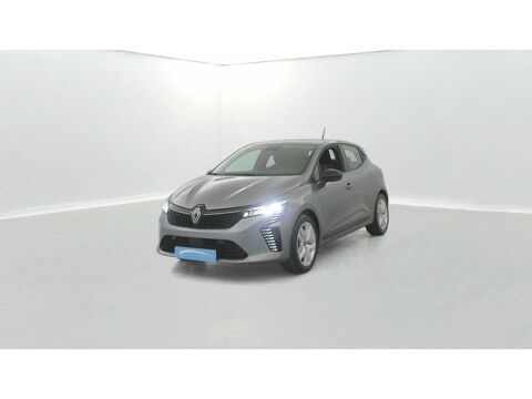 Annonce voiture Renault Clio 18890 €