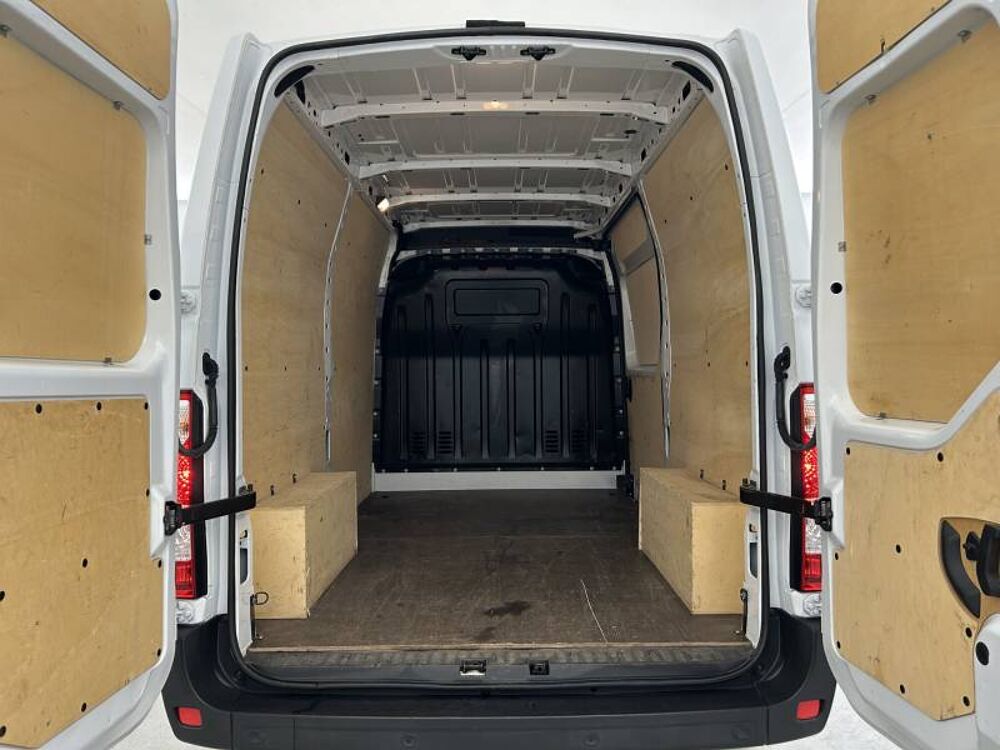 Master MASTER FGN TRAC F3500 L2H2 BLUE DCI 135 CONFORT 2023 occasion 22000 Saint-Brieuc