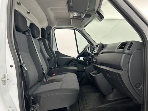 Master MASTER FGN TRAC F3500 L2H2 BLUE DCI 135 CONFORT 2023 occasion 22000 Saint-Brieuc